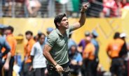 Abel comenta calor, paralisação e pede paciência com Flaco: “Ele é espetacular, mas é distraído”