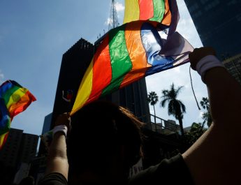 Falta de ações concretas atrapalha inclusão LGBTQIAPN+ no ambiente corporativo