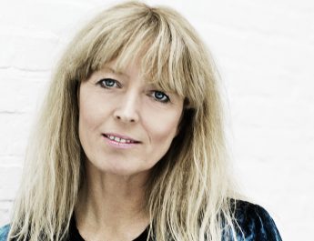 Quero usar o cinema para dar voz à dor das pessoas, diz Hanna Polak 
