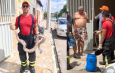 [VÍDEO] Cobra de 2 metros é capturada em residência no município de Apodi pelos Bombeiros