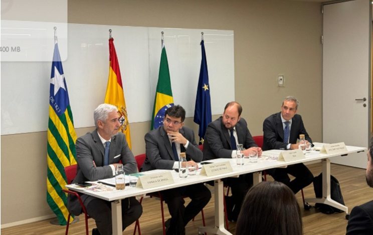 Rafael Fonteles articula na Espanha expansão de investimentos em energias renováveis e para o Porto Piauí