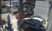 Câmera flagra furto de moto à luz do dia na Aldeota; moradores denunciam insegurança