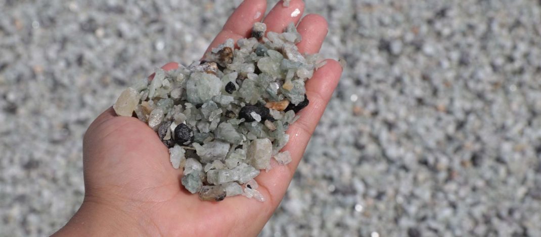 Brasil cria política para ampliar produção de minerais críticos