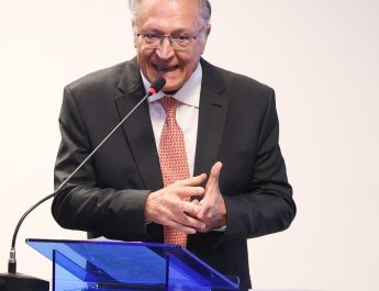 Governo vai defender retomada de obras da Transnordestina junto ao TCU