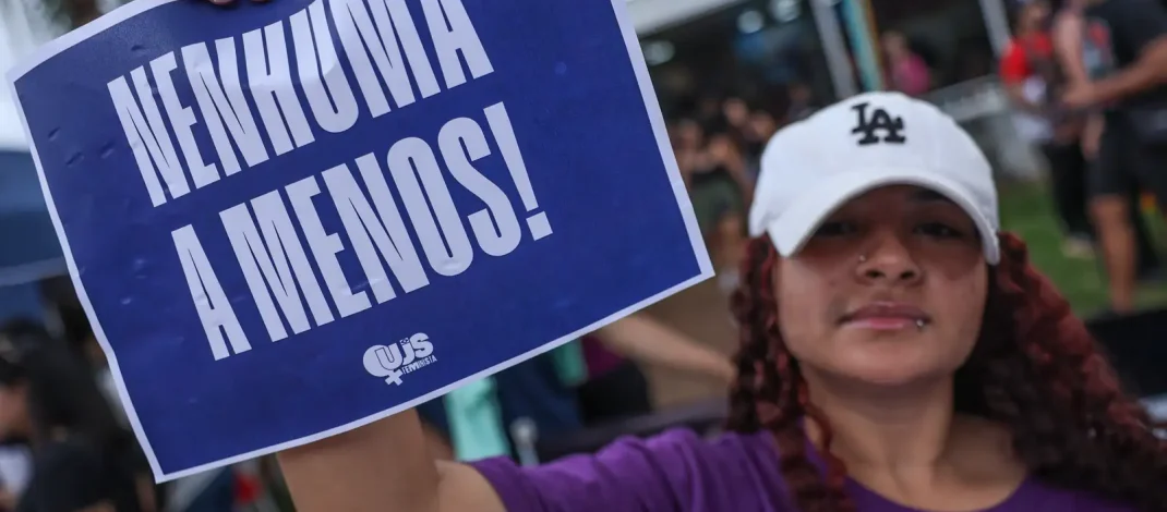 Voz do Brasil divulgará rede de apoio a mulheres vítimas de violência