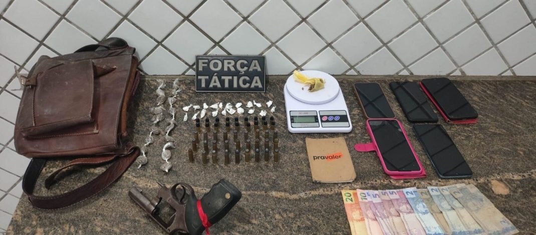 Homem é preso com revólver, drogas e munições em Ceará-Mirim