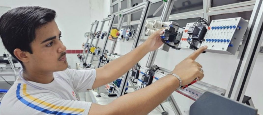 Inscrições para cursos técnicos da rede pública estadual terminam nesta terça-feira