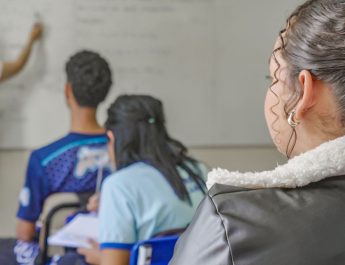 Nascidos em maio e junho recebem parcela do Pé-de-Meia, nesta quarta
