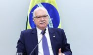 Fachin manda Mendonça retirar sigilo de petição sobre pagamentos a Vorcaro