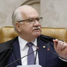 Fachin quer tirar Mendonça dos casos Master e INSS