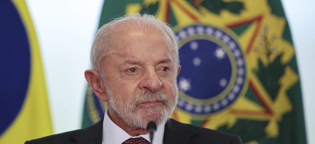 Lula endossa Fachin e defende queda de todo sigilo do caso Master: “Povo quer a verdade”
