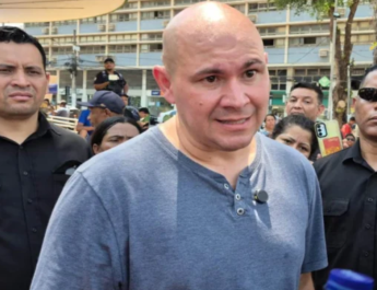 Prefeito bolsonarista de Cuiabá ameaça exonerar quem apoiar Lula