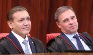 Rui Falcão pede ao STF afastamento de Nunes Marques e André Mendonça do TSE durante as eleições