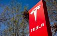 Tesla lança robotáxi Cybercab e enfrenta auditoria federal nos EUA