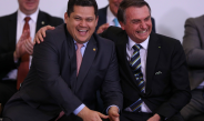 Alcolumbre quer tirar Bolsonaro da prisão para se manter na presidência do Senado