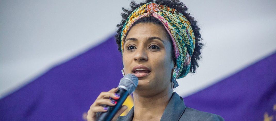 Bolsonaristas ofendem memória de Marielle Franco em ato no Rio