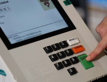 Resultado das urnas mostra que ao Brasil se impõe uma reforma partidária urgente